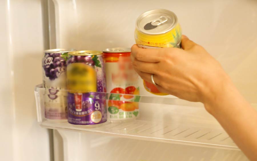 飲み残した缶飲料を捨てずに冷蔵庫で一時保存