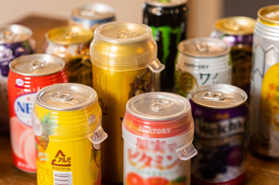リドリンクなら、350mlや500mlなどの飲料缶にかぶせて冷蔵庫で一時保存可能。