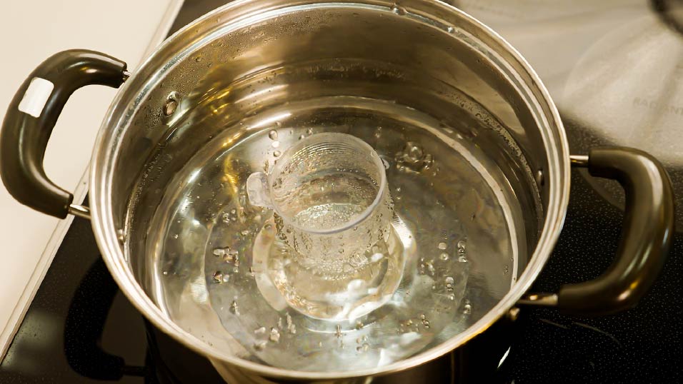 更に煮沸や電子レンジ専用容器で蒸気加熱すれば、より衛生的に毎日お使いいただけます